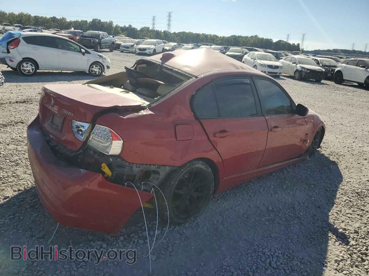 2011 BMW 3 SERIES - VIN: WBAPH7C50BE851175 - Фото 3