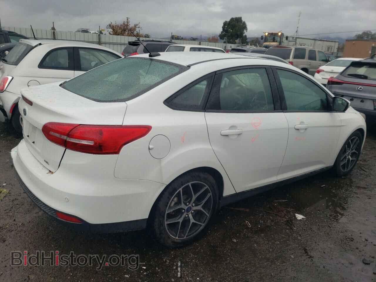 2017 FORD FOCUS - VIN: 1FADP3H23HL304069 - Фото 3