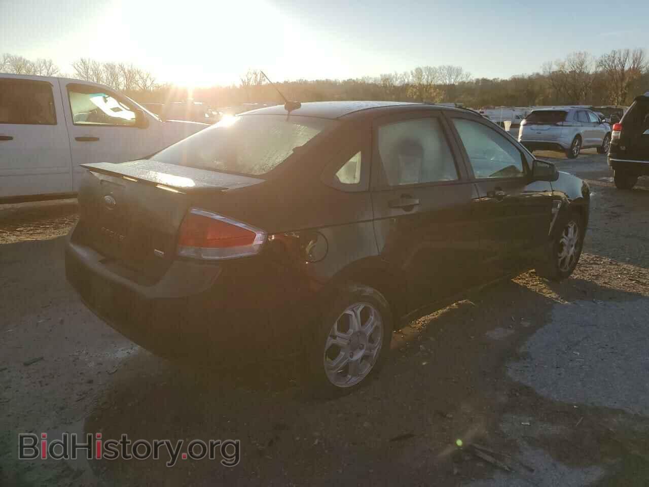2008 FORD FOCUS - VIN: 1FAHP35N88W236401 - Фото 3