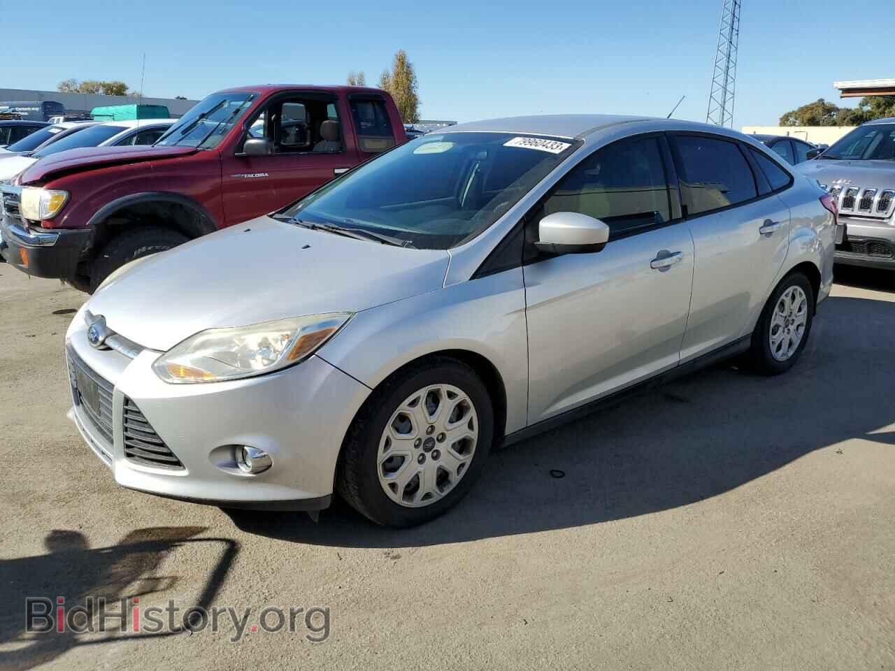 Фотография 1FAHP3F20CL375159 - FORD FOCUS 2012