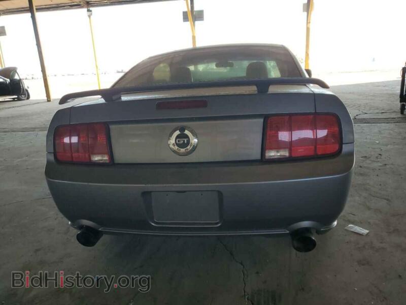 2006 Ford MUSTANG (VIN 1ZVHT82H065161212) — photo 6 of 12