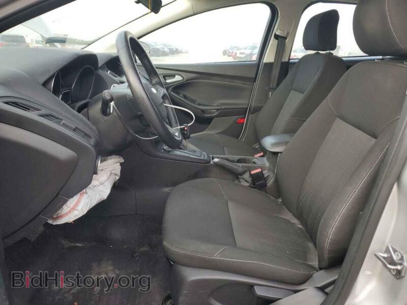 2017 Ford FOCUS (VIN 1FADP3K27HL262899) — photo 7 of 12