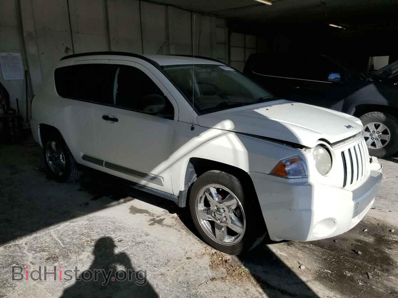 2009 JEEP COMPASS - VIN: 1J4FT57B89D208634 - Фото 4