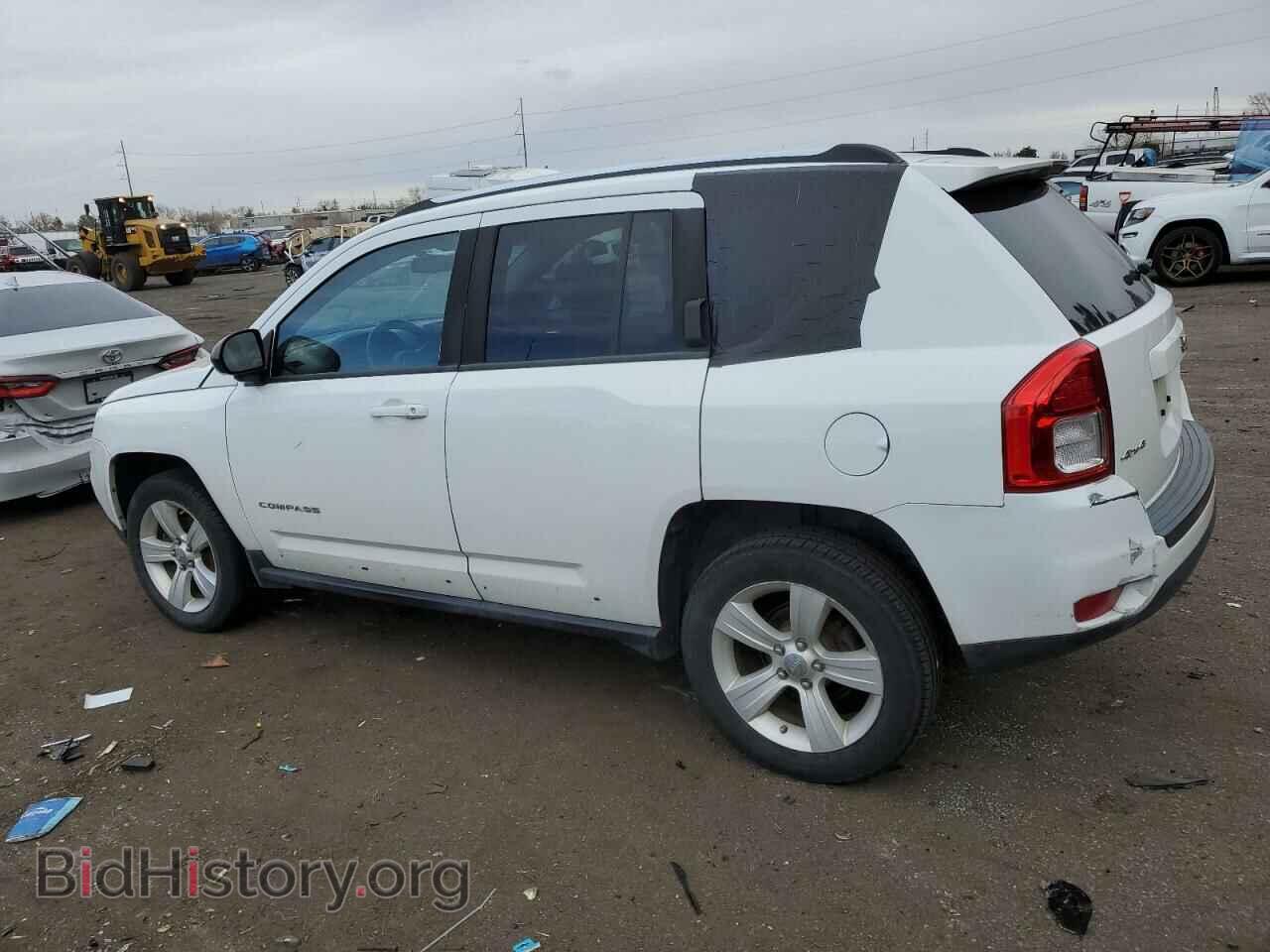 2011 JEEP COMPASS - VIN: 1J4NF1FB1BD149073 - Photo 2