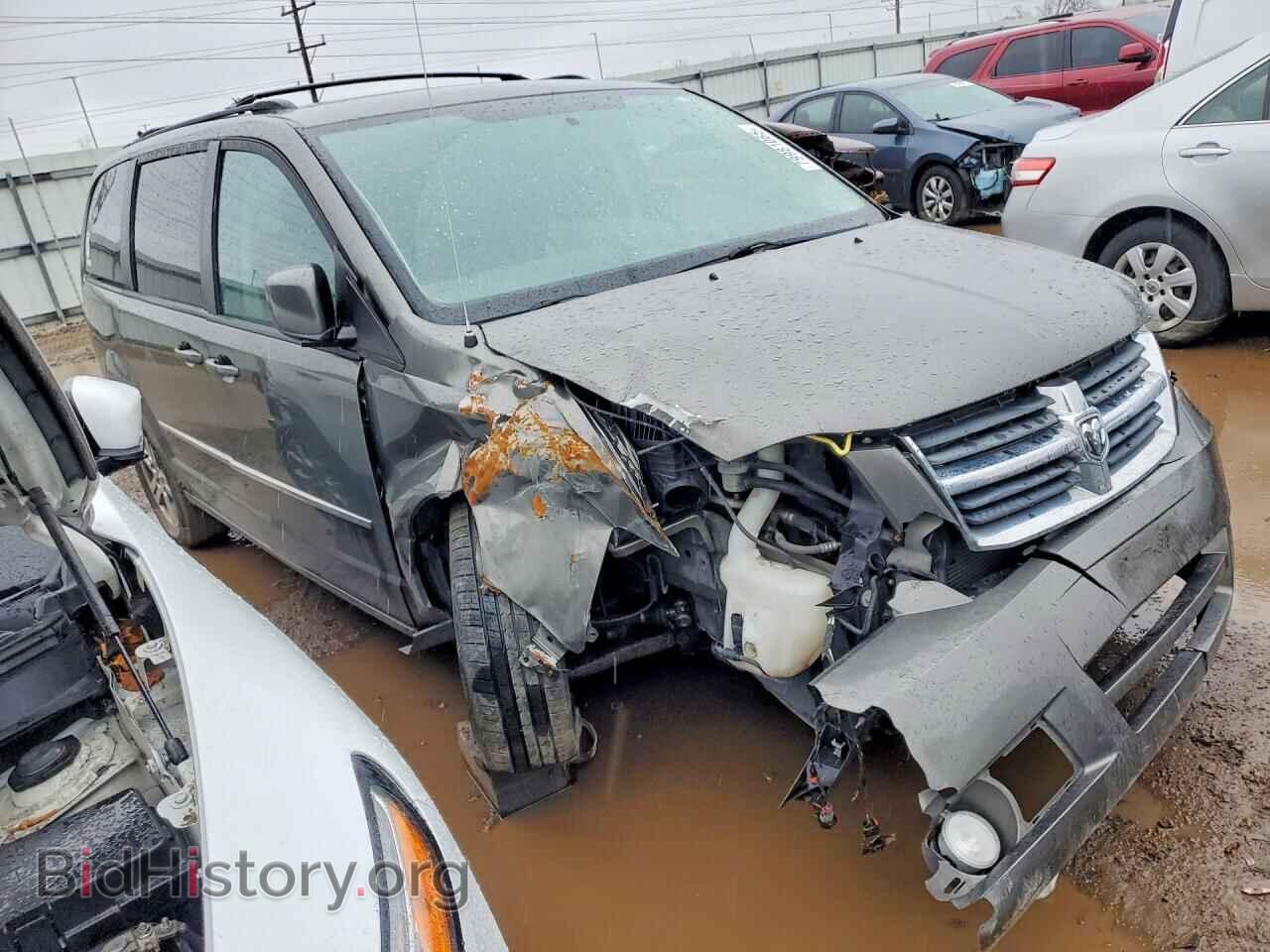2010 DODGE GRAND CARA - VIN: 2D4RN6DX4AR336425 - Фото 4
