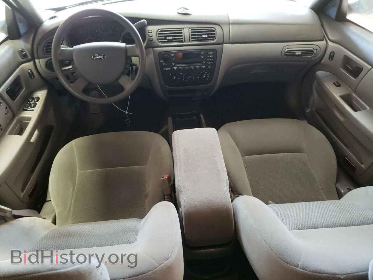 2006 FORD TAURUS - VIN: 1FAFP53U06A137921 - Фото 8