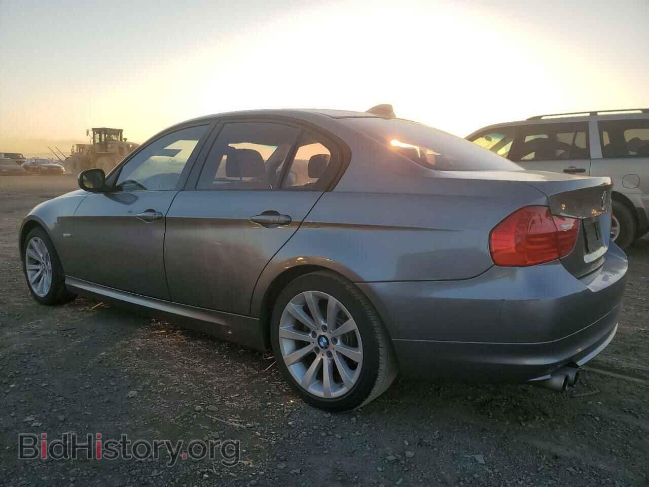 2011 BMW 3 SERIES - VIN: WBAPH5C57BA441159 - Фото 2