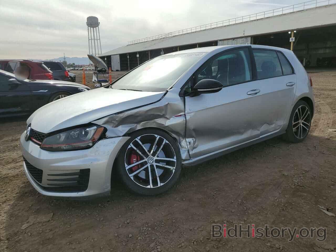 Photo 3VW547AU5HM024322 - VOLKSWAGEN GTI 2017