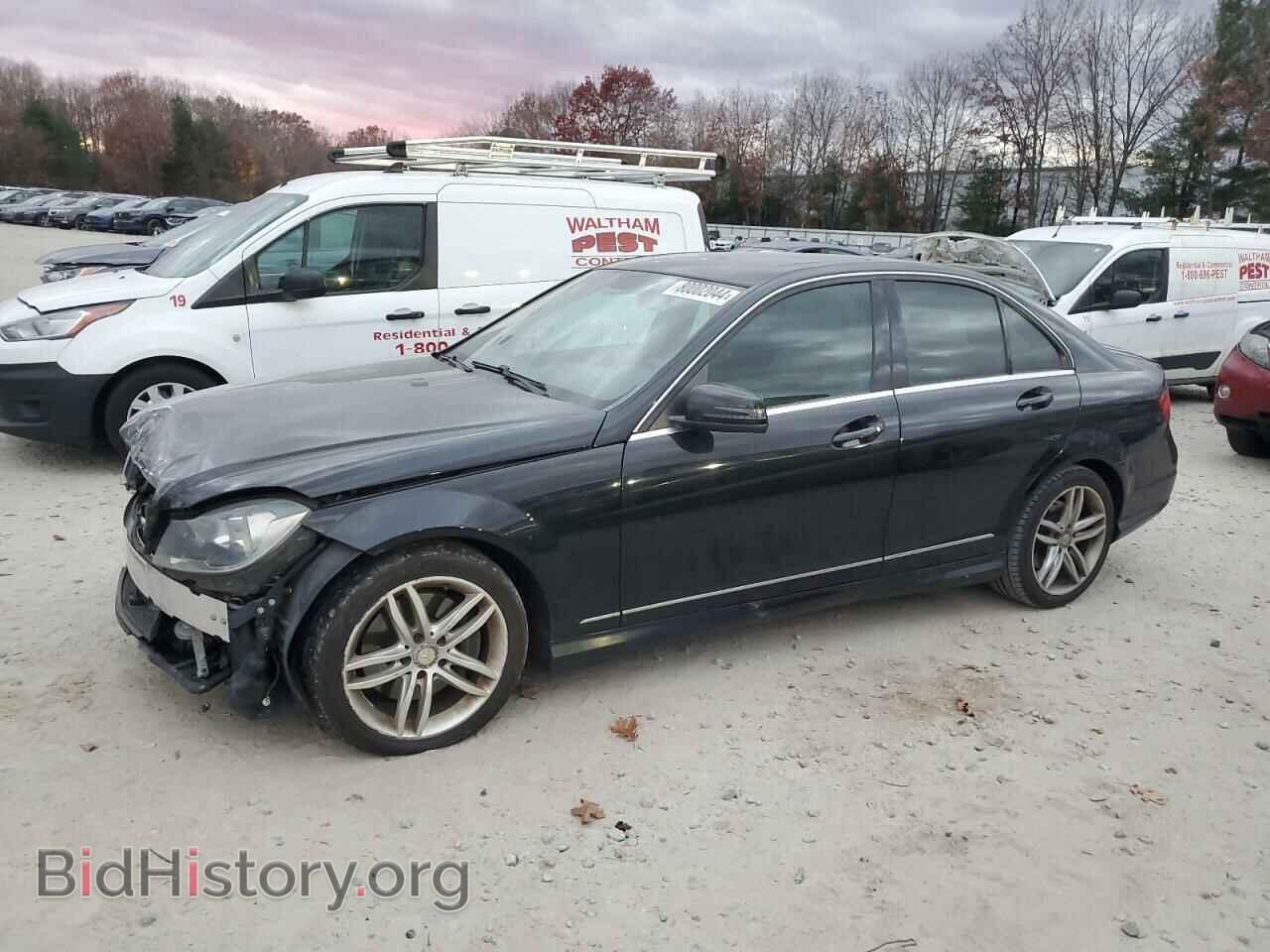 Фотография WDDGF8AB7DG150136 - MERCEDES-BENZ C-CLASS 2013