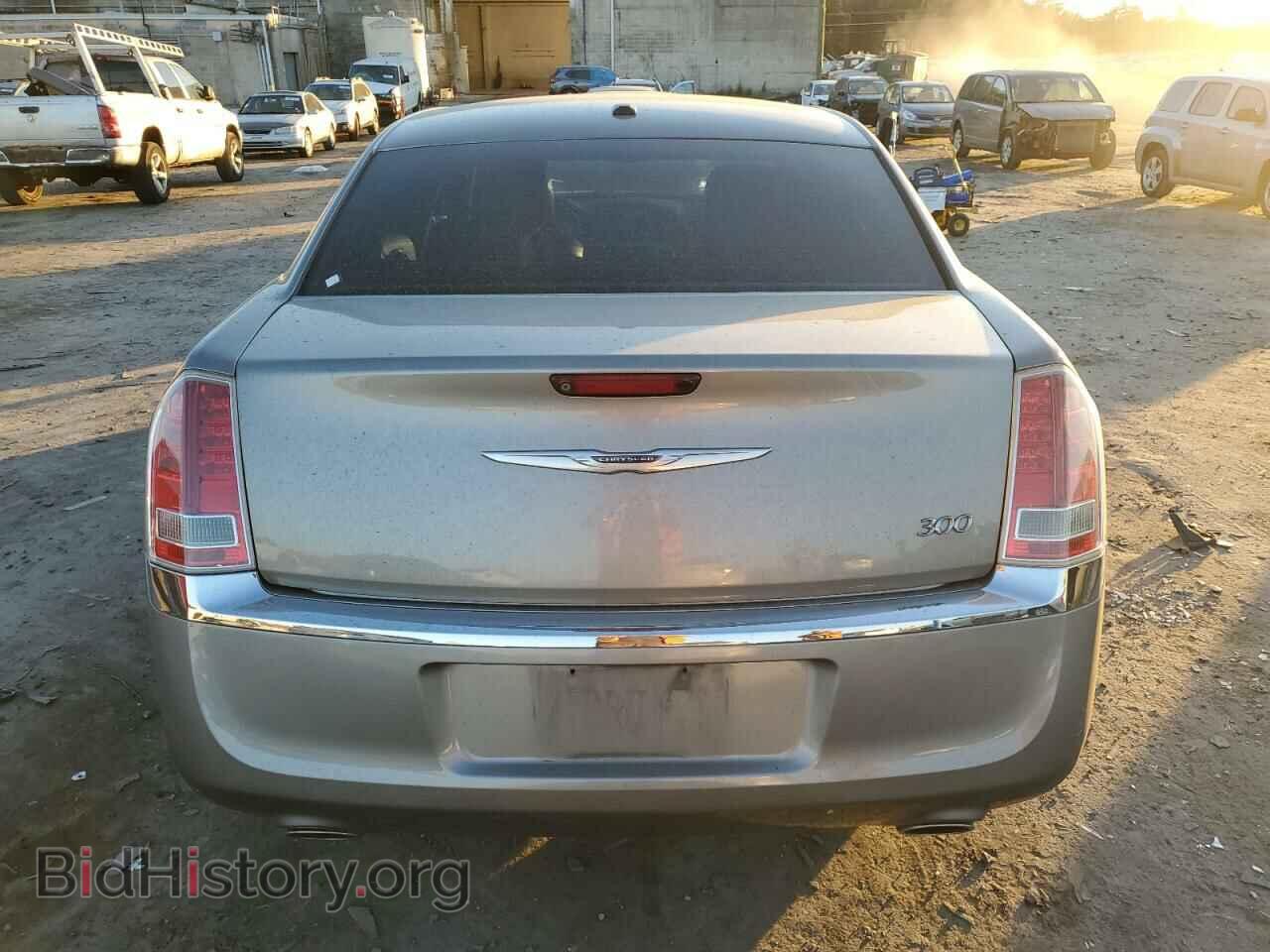 2014 CHRYSLER 300 - VIN: 2C3CCAAG4EH150934 - Фото 6