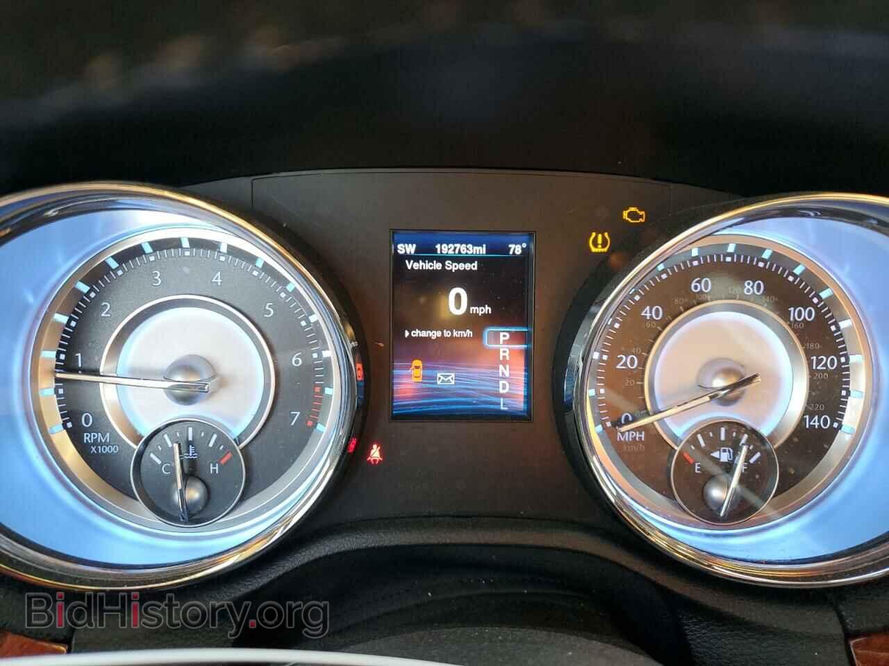 2014 CHRYSLER 300 - VIN: 2C3CCAAG4EH150934 - Фото 9