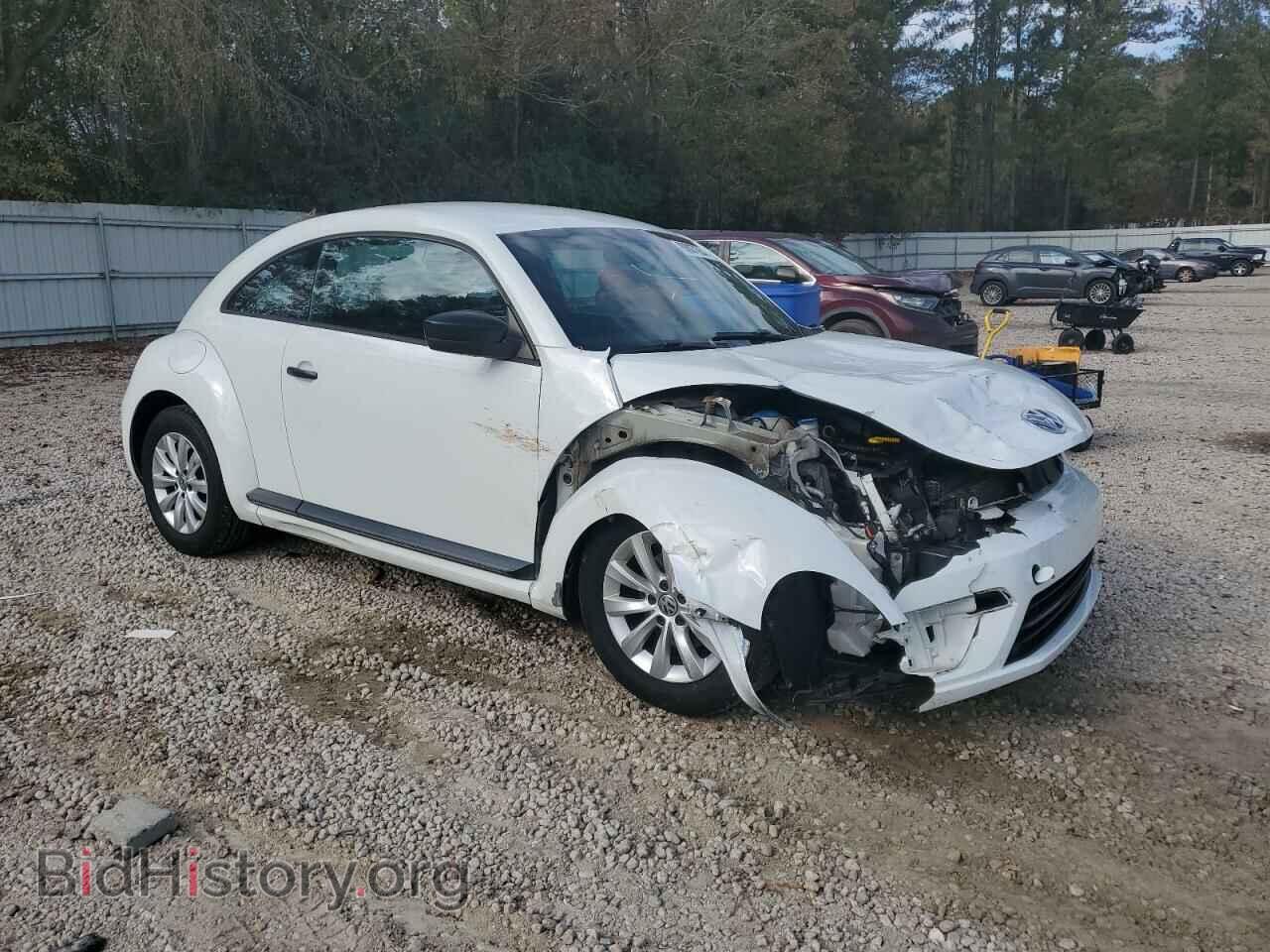 2017 VOLKSWAGEN BEETLE - VIN: 3VWF17AT7HM621816 - Фото 4