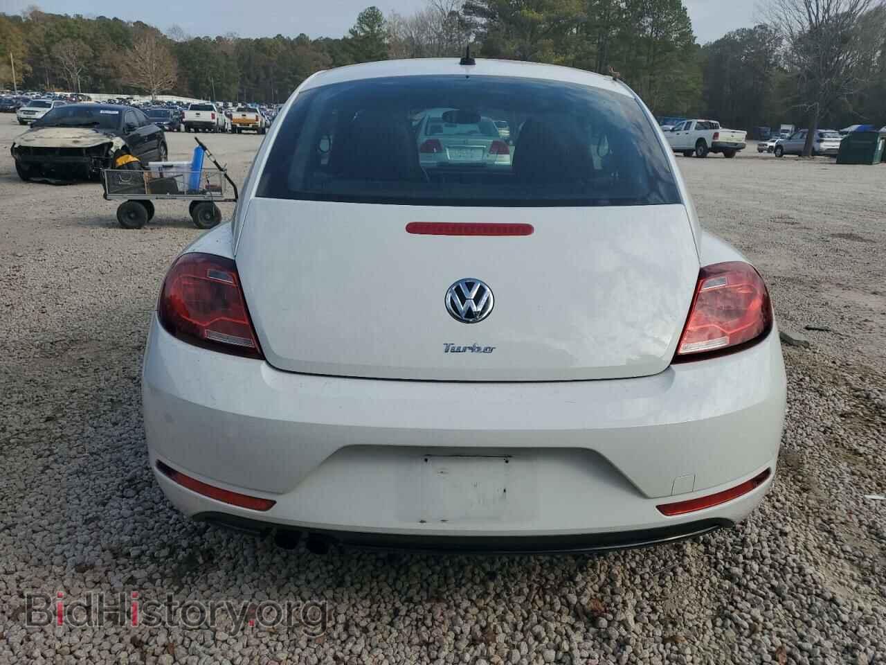 2017 VOLKSWAGEN BEETLE - VIN: 3VWF17AT7HM621816 - Фото 6