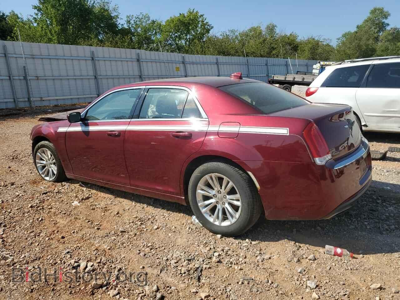2017 CHRYSLER 300 - VIN: 2C3CCAAG4HH516637 - Фото 2