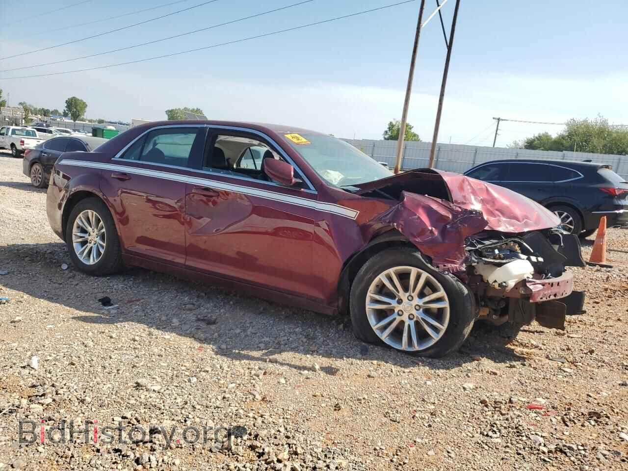 2017 CHRYSLER 300 - VIN: 2C3CCAAG4HH516637 - Фото 4
