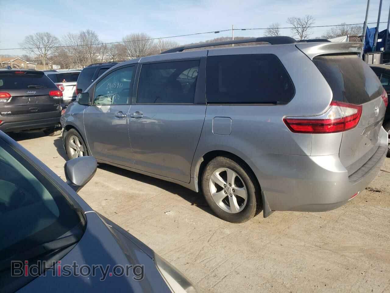 2017 TOYOTA All Models - VIN: 5TDKZ3DC7HS797263 - Фото 2