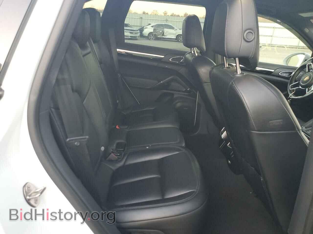 2016 PORSCHE CAYENNE - VIN: WP1AE2A28GLA58379 - Фото 11