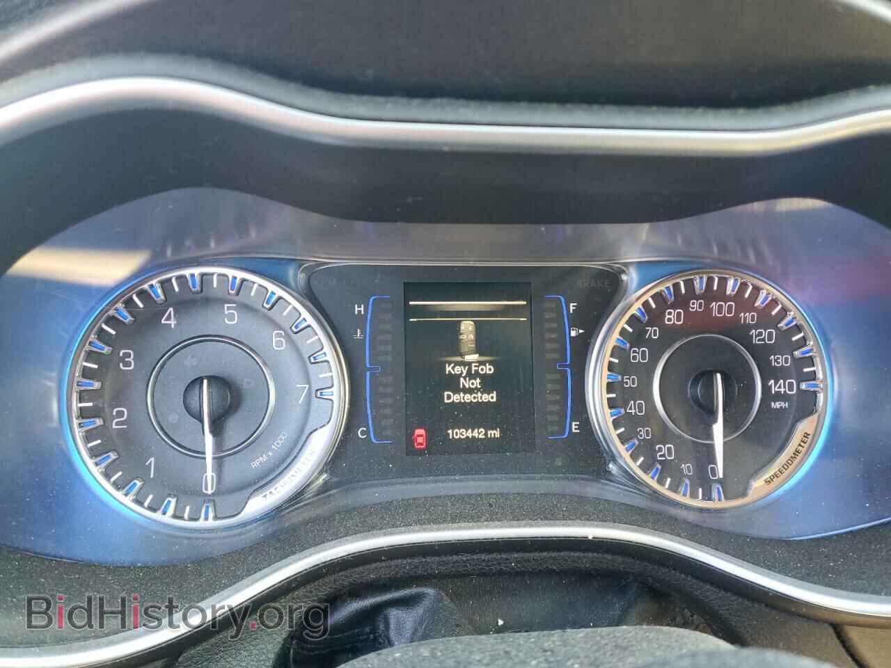 2016 CHRYSLER 200 - VIN: 1C3CCCAB2GN142356 - Фото 9