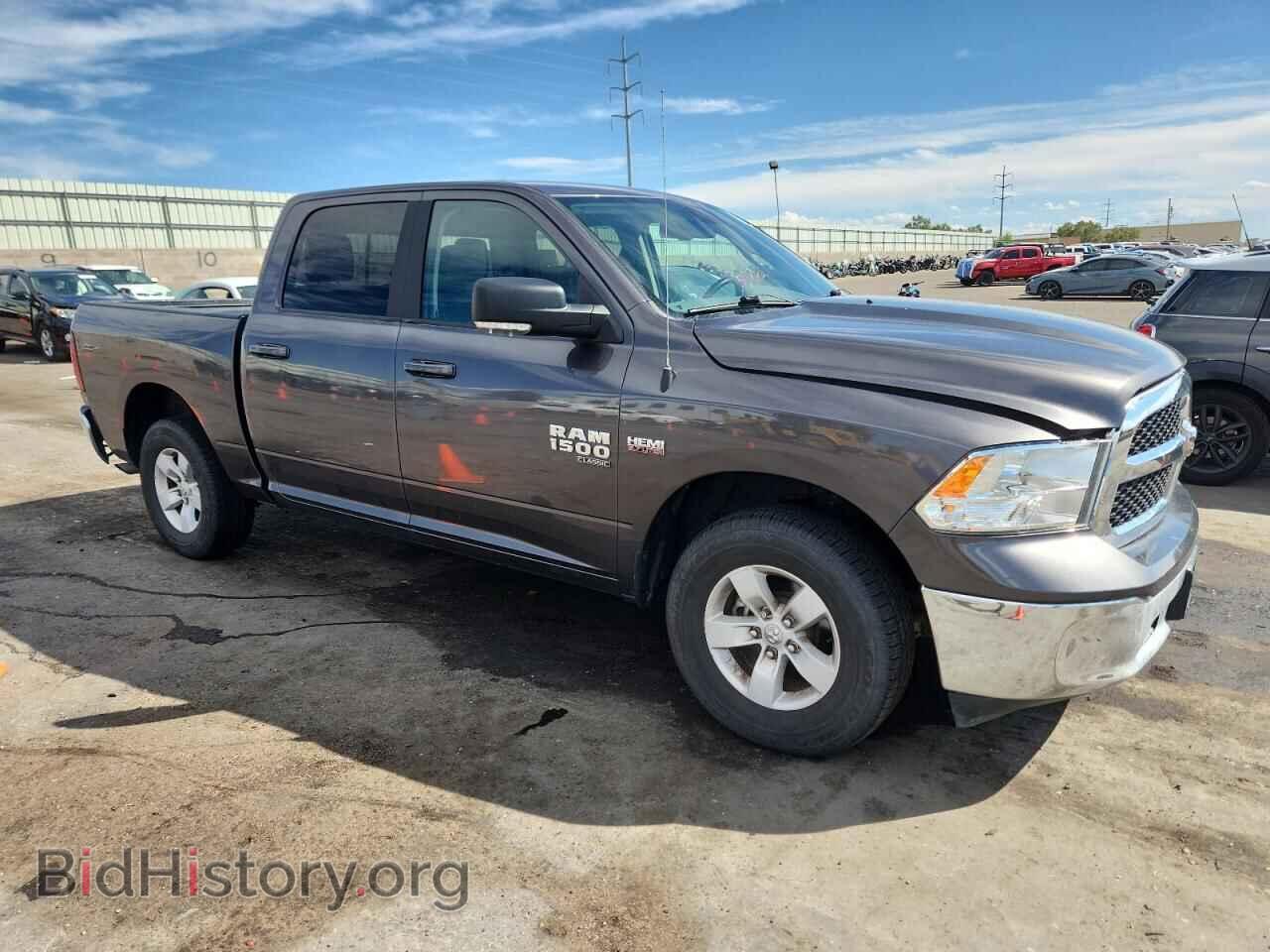 2019 RAM 1500 - VIN: 1C6RR7LT7KS644802 - Photo 4