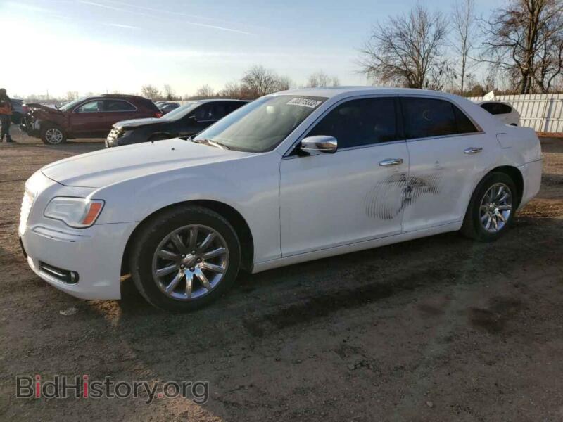 2012 Chrysler 300 300 Limite (VIN 2C3CCACG8CH307195) — фото 1 из 12, Copart, повреждение: бок