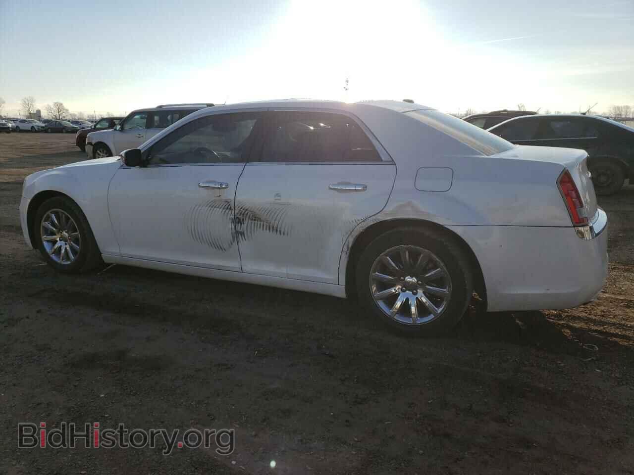 2012 CHRYSLER 300 - VIN: 2C3CCACG8CH307195 - Фото 2