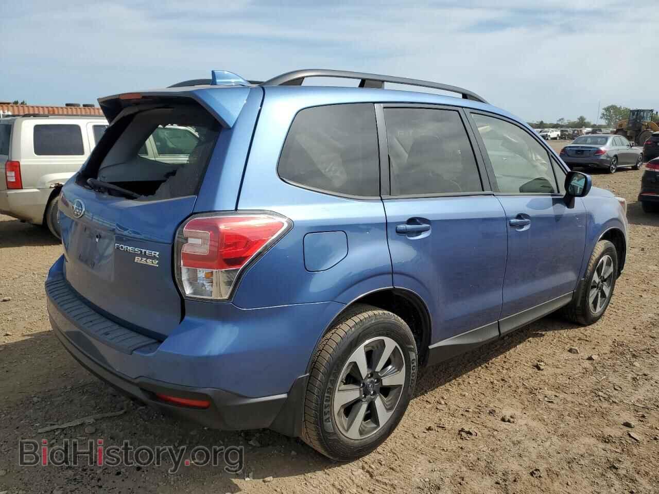 2017 SUBARU FORESTER - VIN: JF2SJAEC1HH467599 - Фото 3