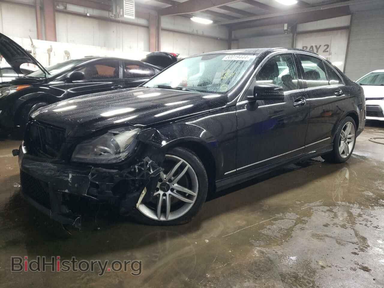 Фотография WDDGF8AB5DR250370 - MERCEDES-BENZ C-CLASS 2013