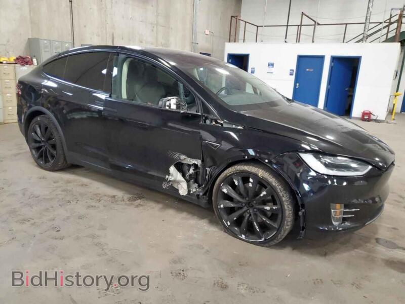 2016 Tesla MODEL X (VIN 5YJXCBE24GF004673) — photo 4 of 13