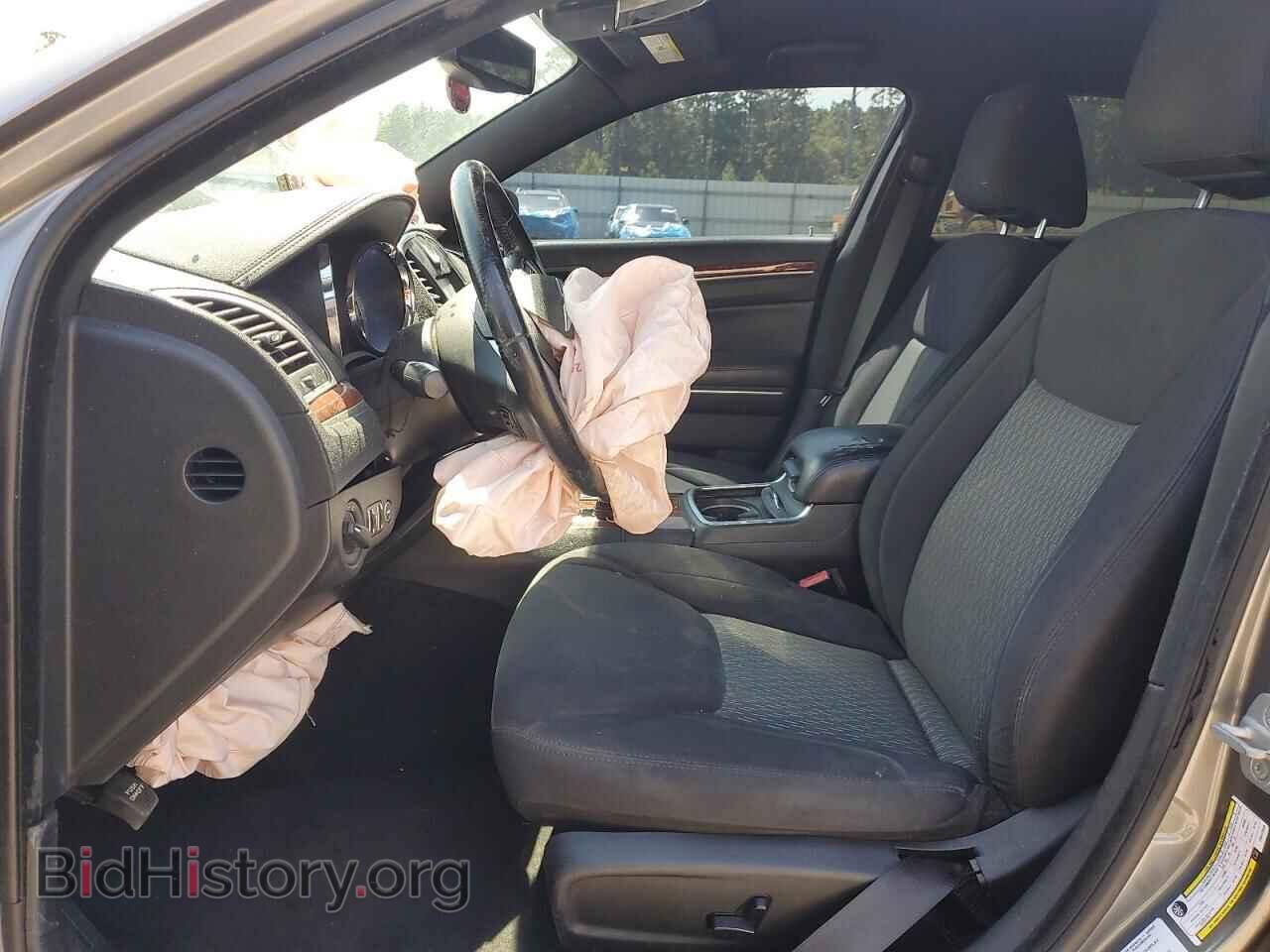 2012 CHRYSLER 300 - VIN: 2C3CCAAG6CH312348 - Фото 7