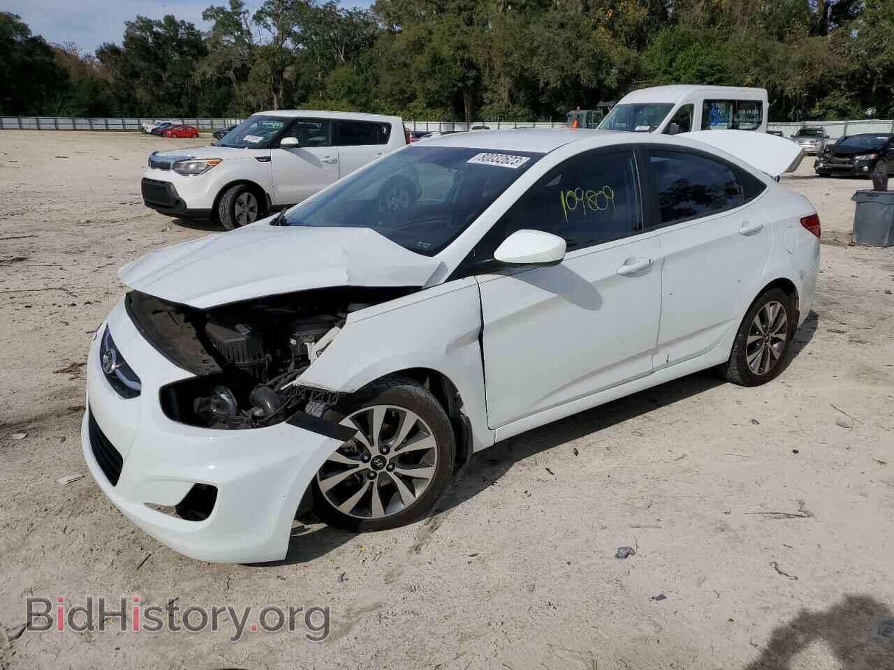 Photo KMHCU4AE5FU901056 - HYUNDAI ACCENT 2015