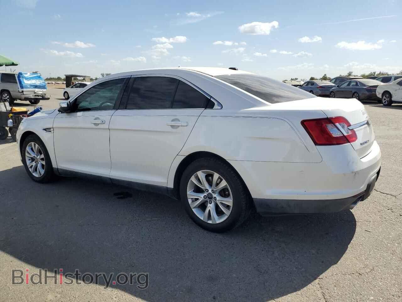 2011 FORD TAURUS - VIN: 1FAHP2EWXBG139673 - Фото 2