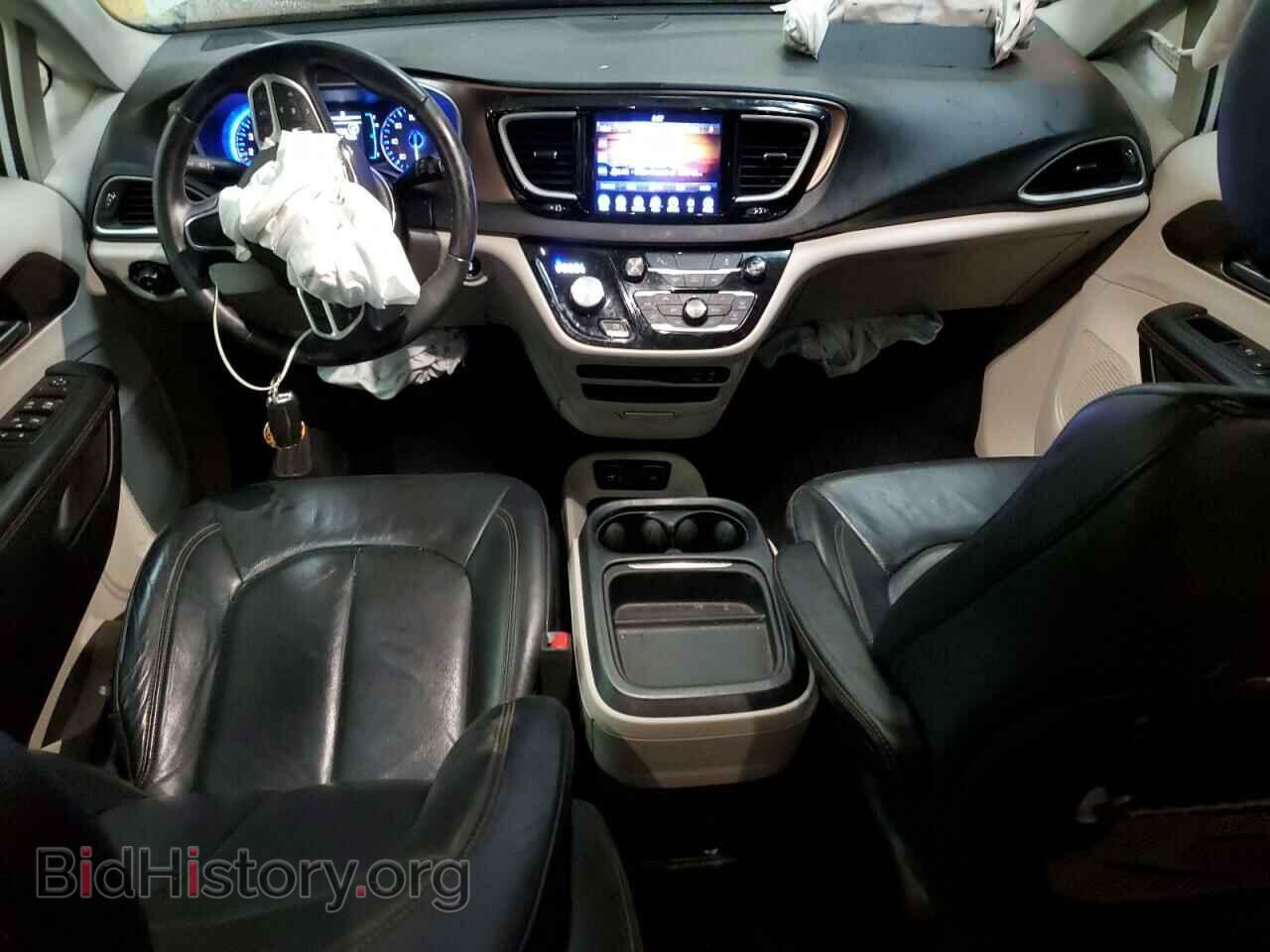 2017 CHRYSLER PACIFICA - VIN: 2C4RC1BG2HR552552 - Фото 8