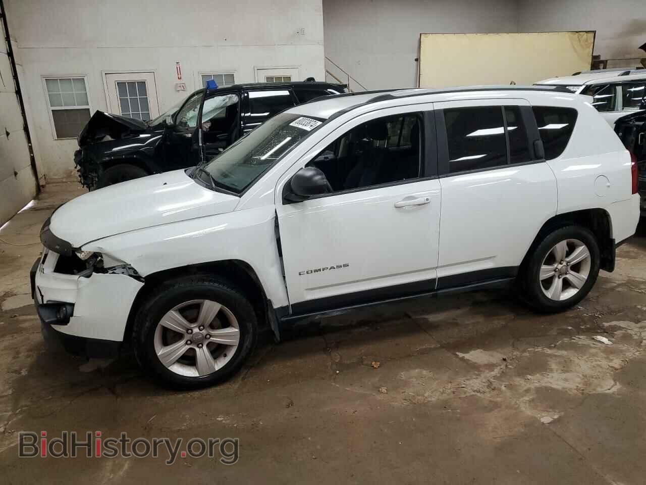 Фотография 1C4NJDBB9FD317124 - JEEP COMPASS 2015