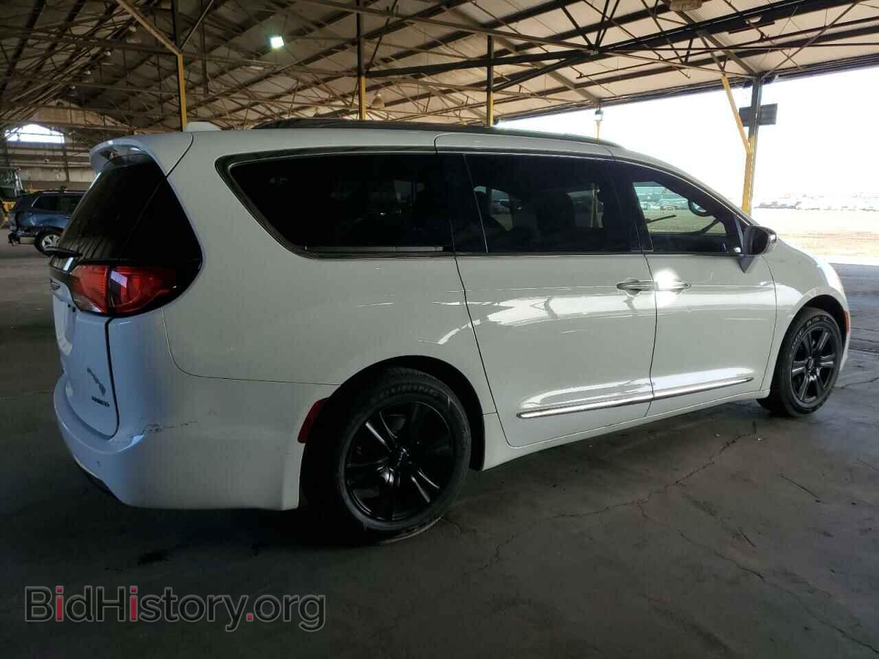 2020 CHRYSLER PACIFICA - VIN: 2C4RC1GGXLR184252 - Фото 3