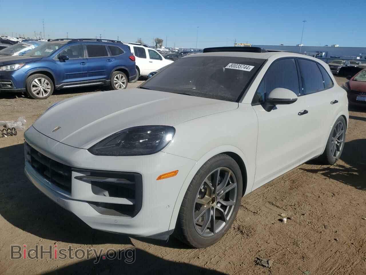 Photo WP1AL2AY1RDA34139 - PORSCHE CAYENNE 2024