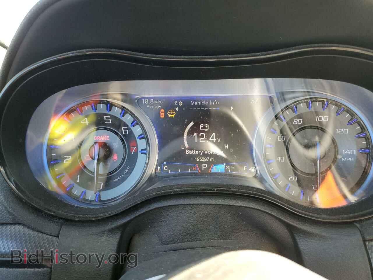 2016 CHRYSLER 300 - VIN: 2C3CCAGG0GH152495 - Фото 9