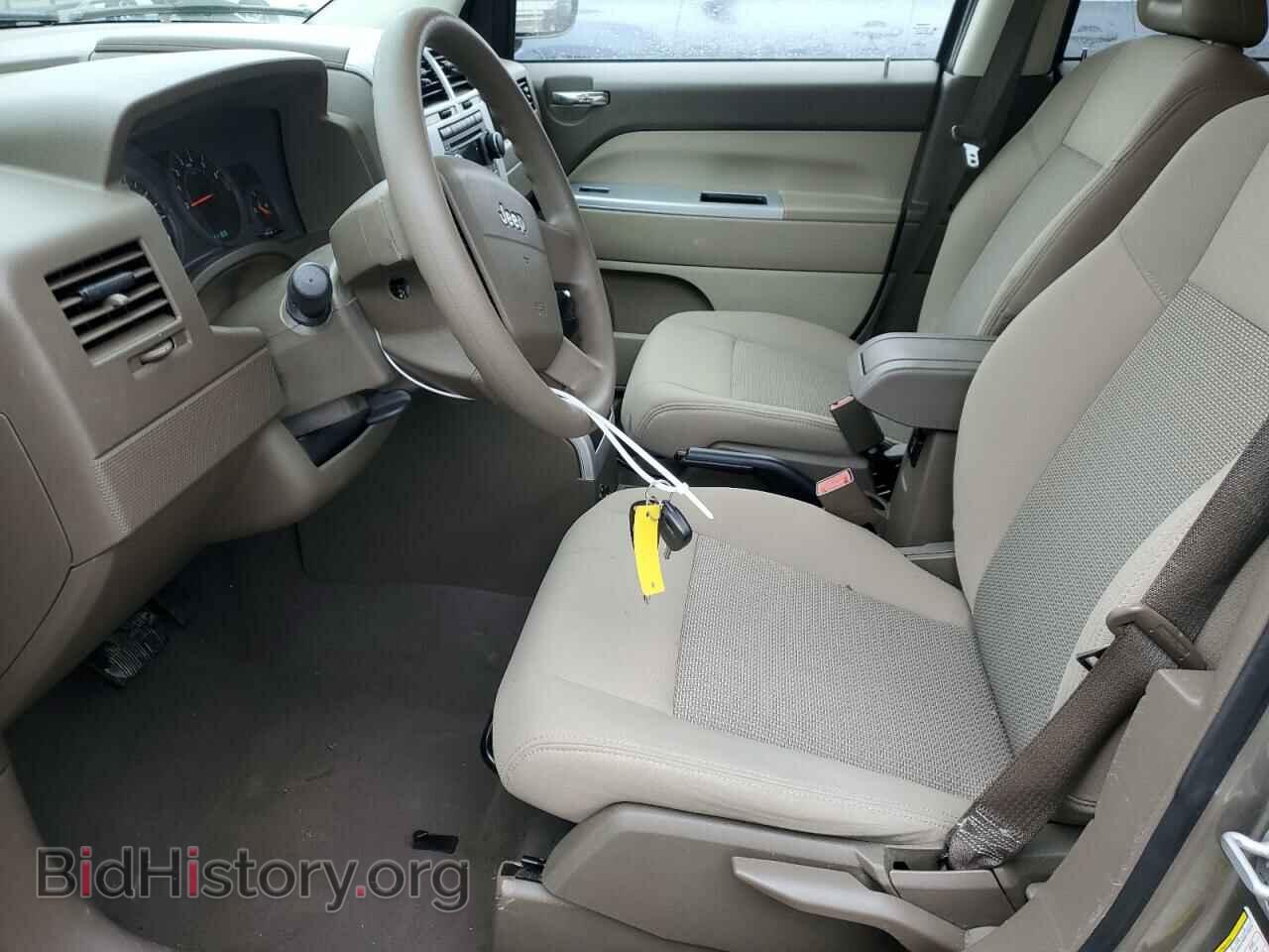 2008 JEEP COMPASS - VIN: 1J8FT47WX8D525762 - Фото 7