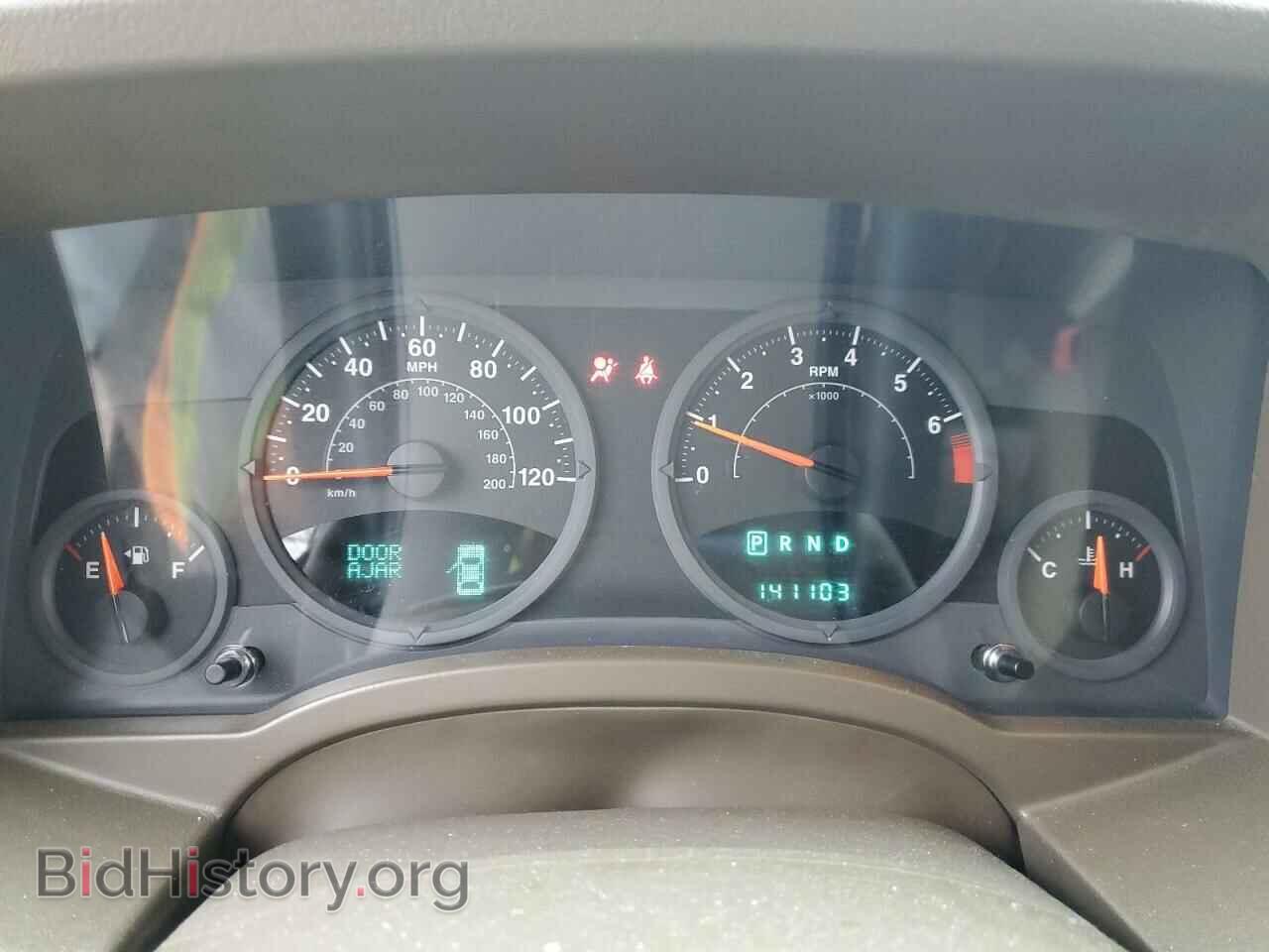 2008 JEEP COMPASS - VIN: 1J8FT47WX8D525762 - Фото 9