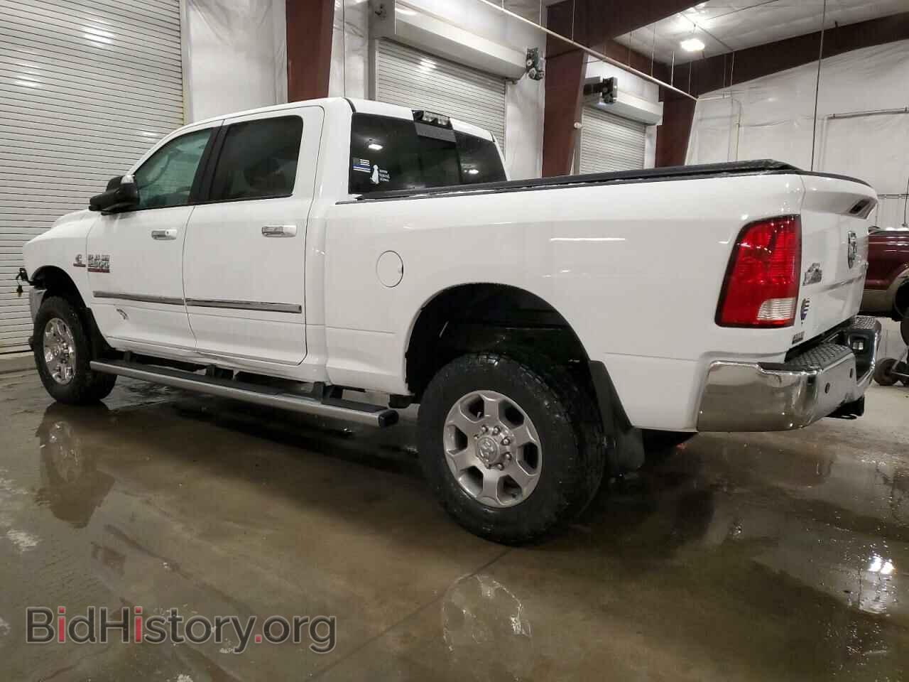 2017 RAM All Models - VIN: 3C6UR5DL0HG772408 - Photo 2
