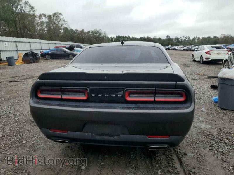 2019 Dodge CHALLENGER (VIN 2C3CDZAG2KH621258) — photo 6 of 13