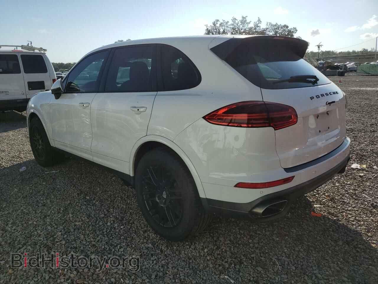 2017 PORSCHE CAYENNE - VIN: WP1AA2A27HKA80764 - Фото 2