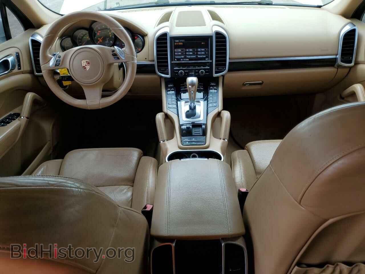 2011 PORSCHE CAYENNE - VIN: WP1AA2A27BLA04771 - Photo 8