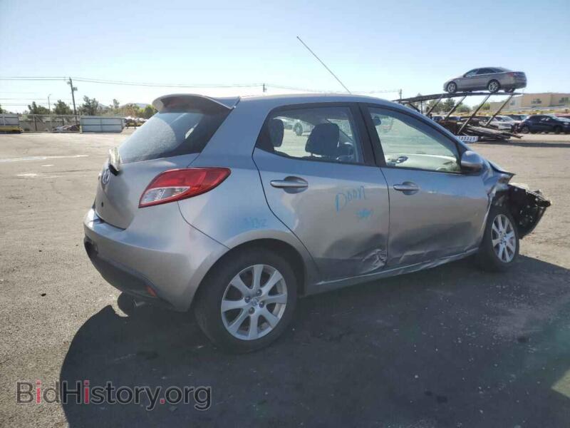 2011 Mazda 2 (VIN JM1DE1HZ3B0103735) — фото 3 из 12