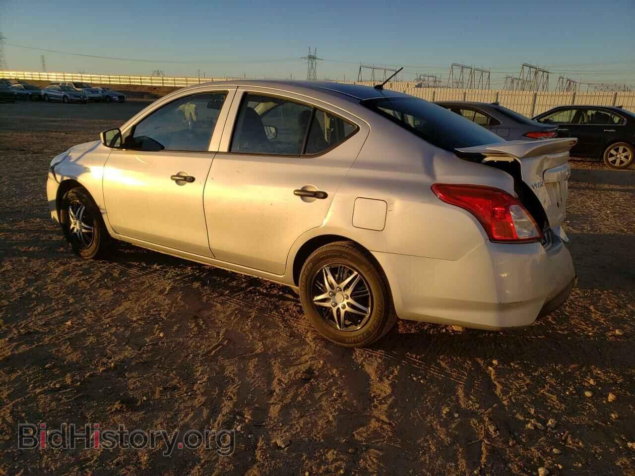 2016 NISSAN VERSA - VIN: 3N1CN7AP9GL907672 - Фото 2