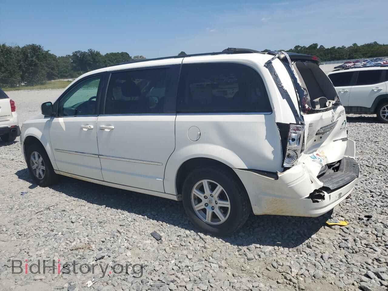 2010 CHRYSLER MINIVAN - VIN: 2A4RR5D1XAR437230 - Photo 2