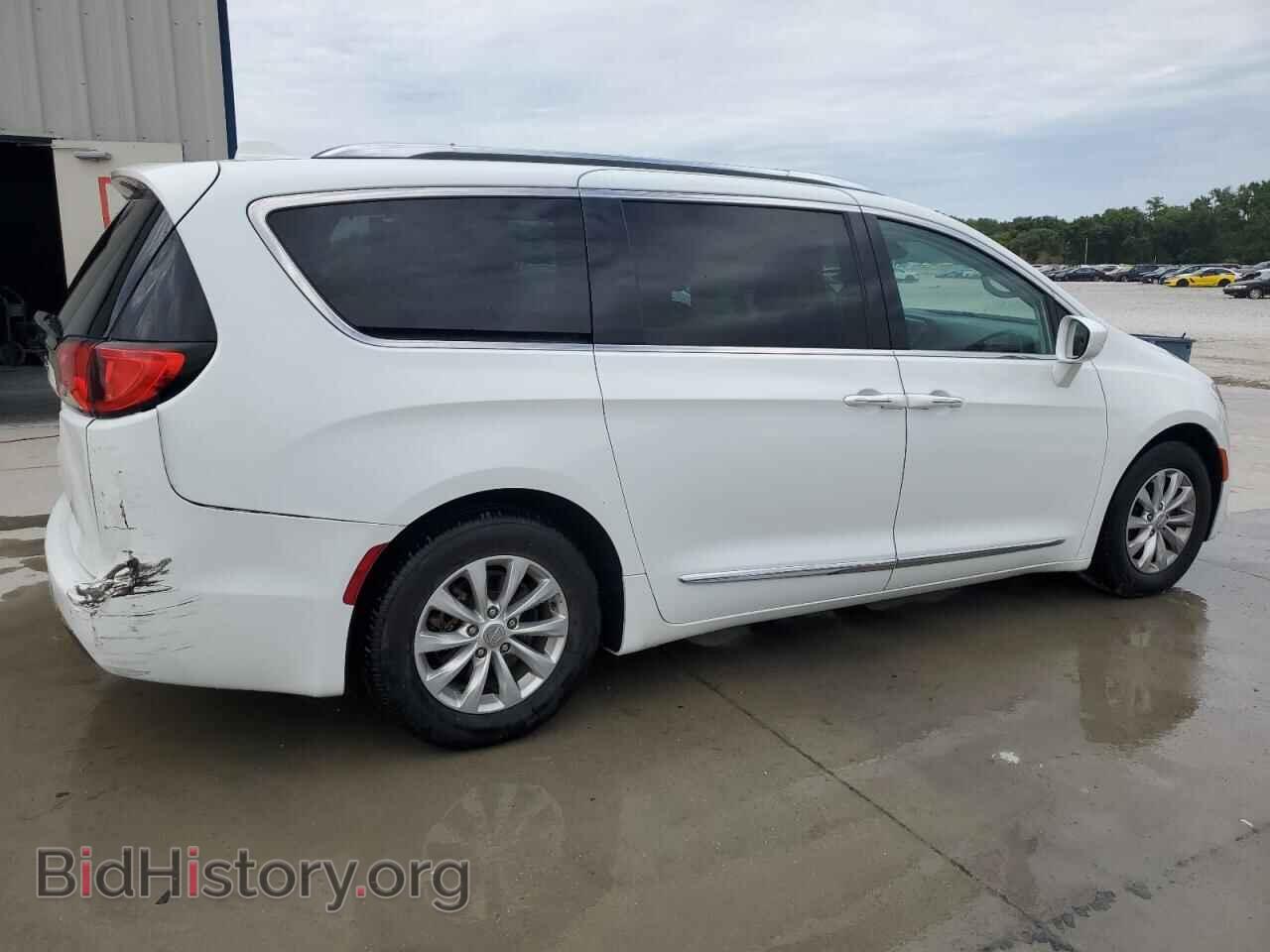 2018 CHRYSLER PACIFICA - VIN: 2C4RC1EG4JR172565 - Фото 3
