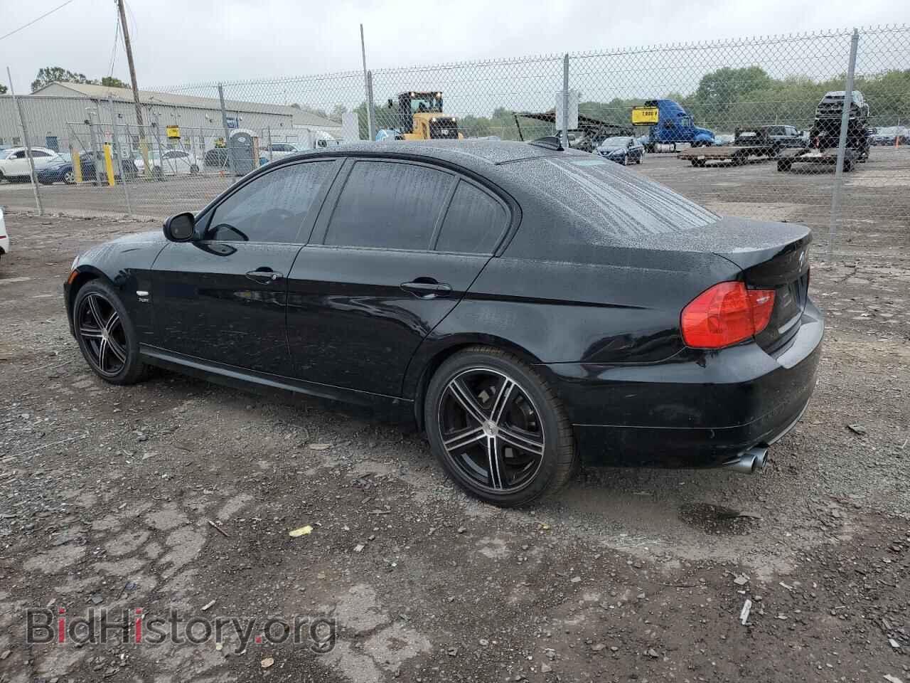 2011 BMW 3 SERIES - VIN: WBAPK7C54BA972333 - Фото 2