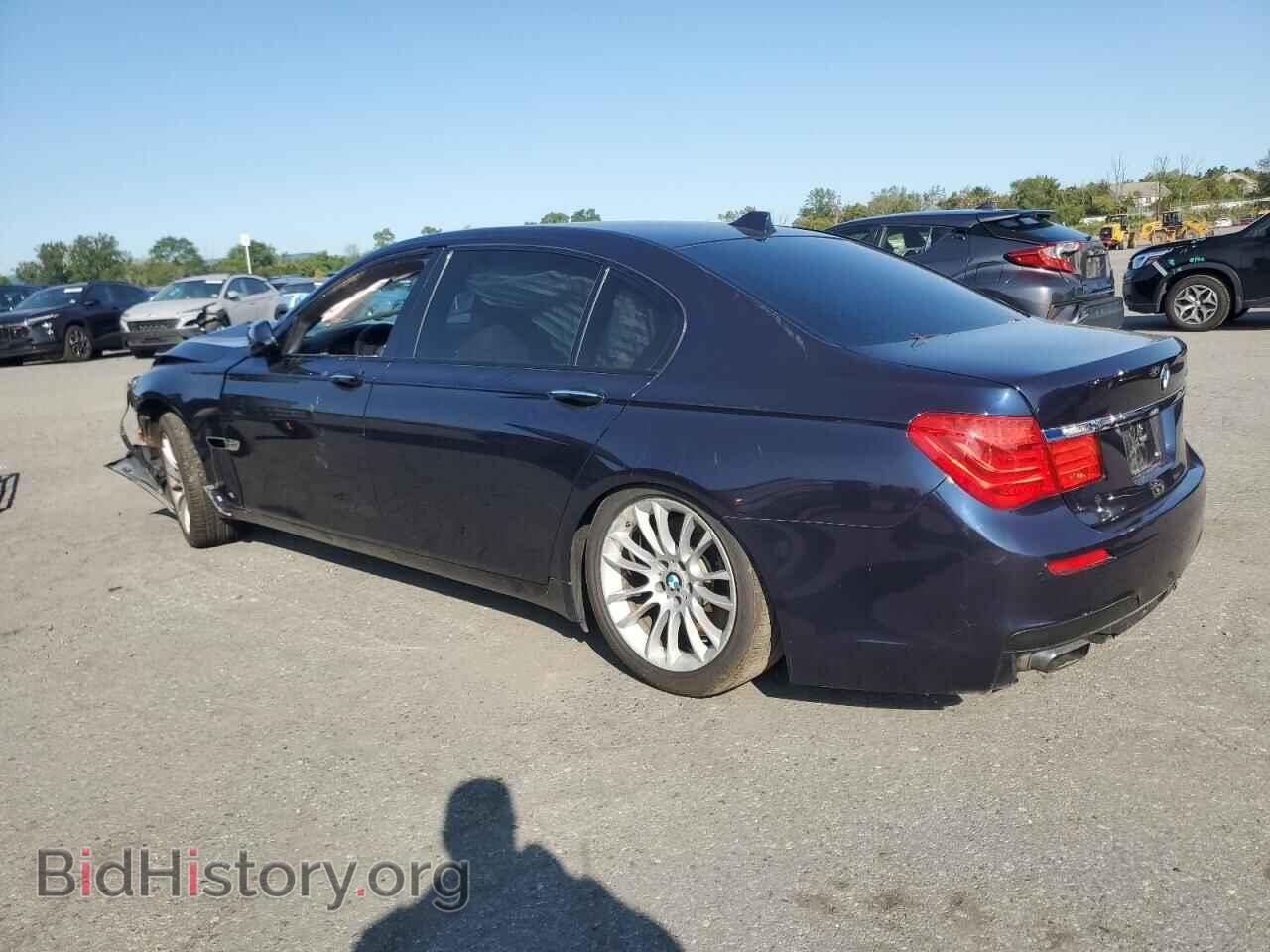 2012 BMW 7 SERIES - VIN: WBAKC8C52CC436256 - Фото 2