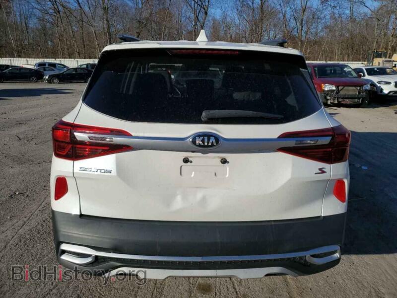 2021 Kia SELTOS (VIN KNDEUCAA1M7097466) — photo 6 of 13