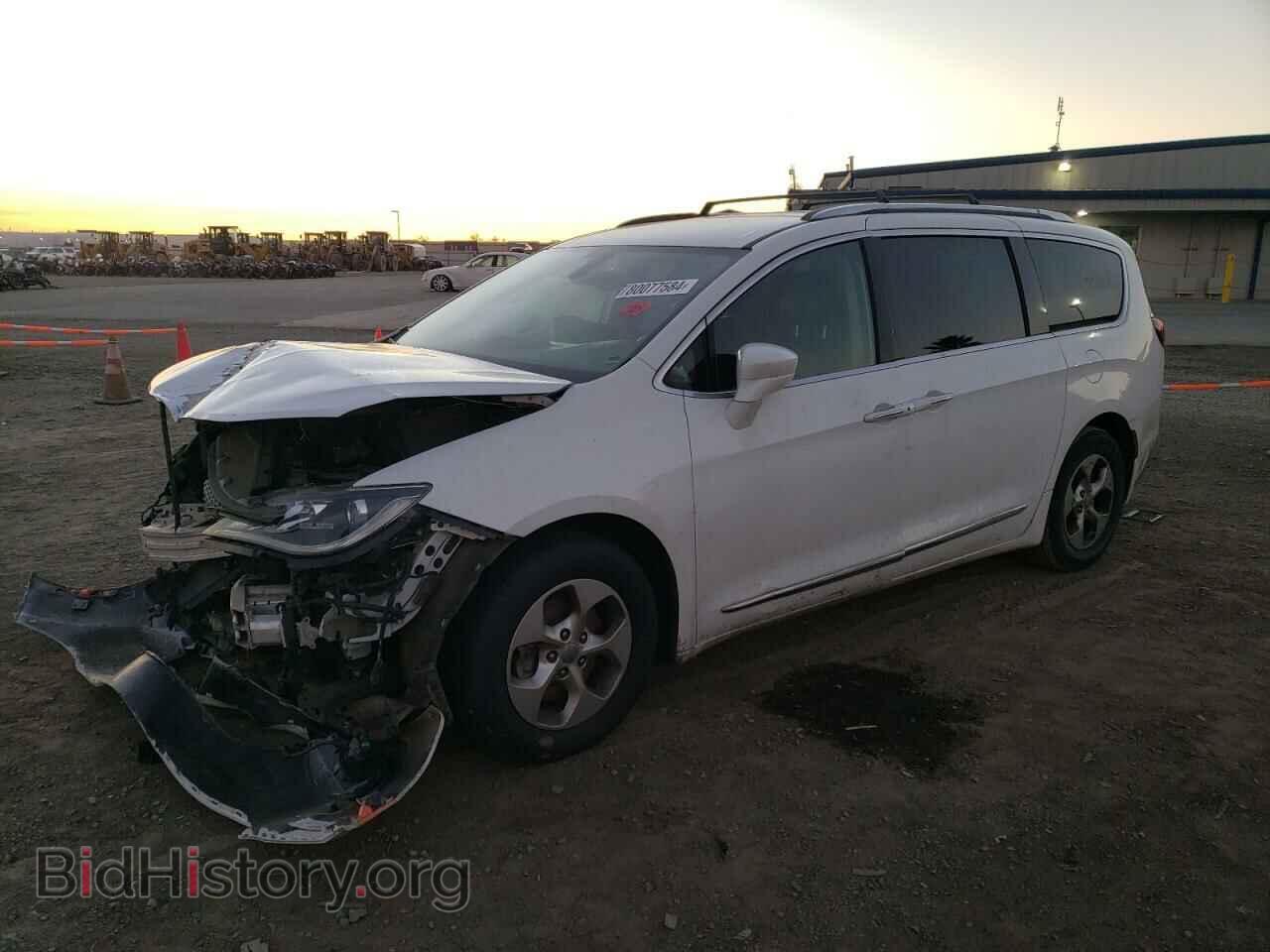 Фотография 2C4RC1EG4HR846594 - CHRYSLER PACIFICA 2017